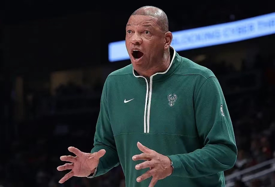 雄鹿队控卫状态飙升，为球队连胜立下功劳的简单介绍