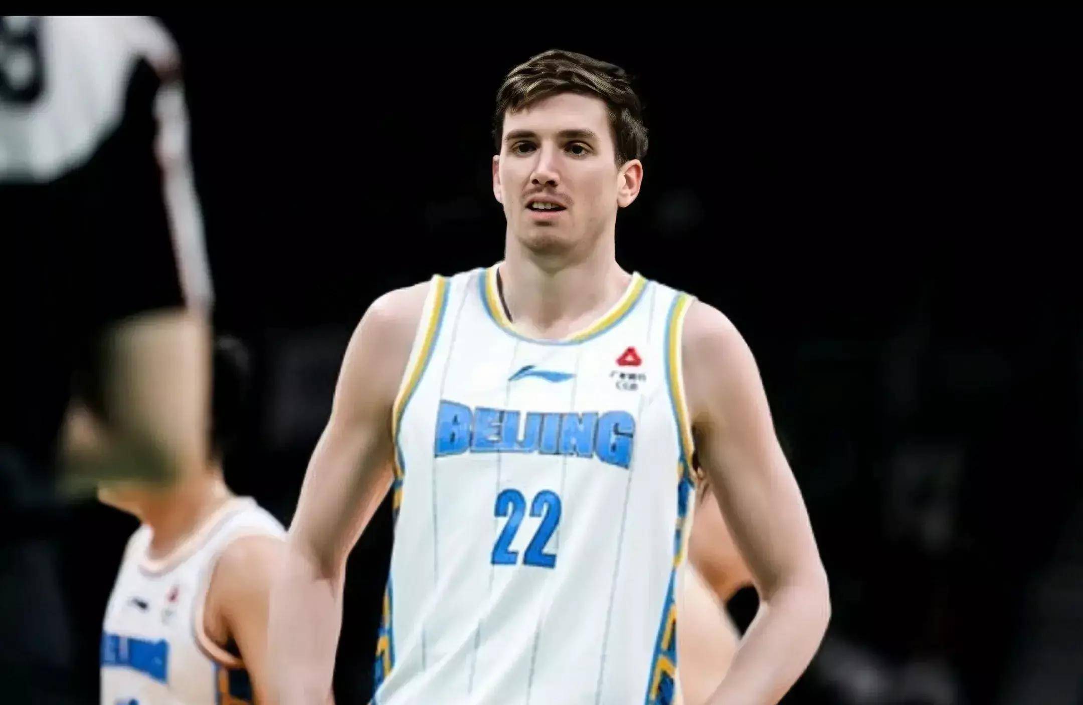 爱游戏网页版入口-外援身手矫健，场上风彩无限的简单介绍