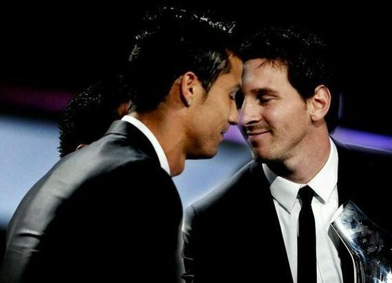 苍施密特面对里昂，欧冠猎手如虎添翼战记有露