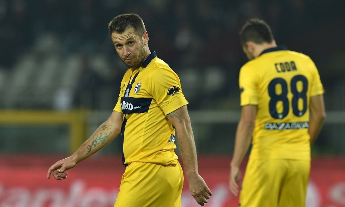 爱游戏app下载-包含克罗托内主场逼平对手，保持不败局面继续前行的词条