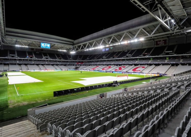 爱游戏官网-里尔跌入低谷,球队需要尽快调整状态