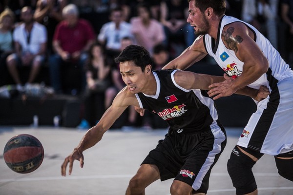 爱游戏官网-包含热门队名逐渐浮现谁能突破重围跻身半决赛的词条