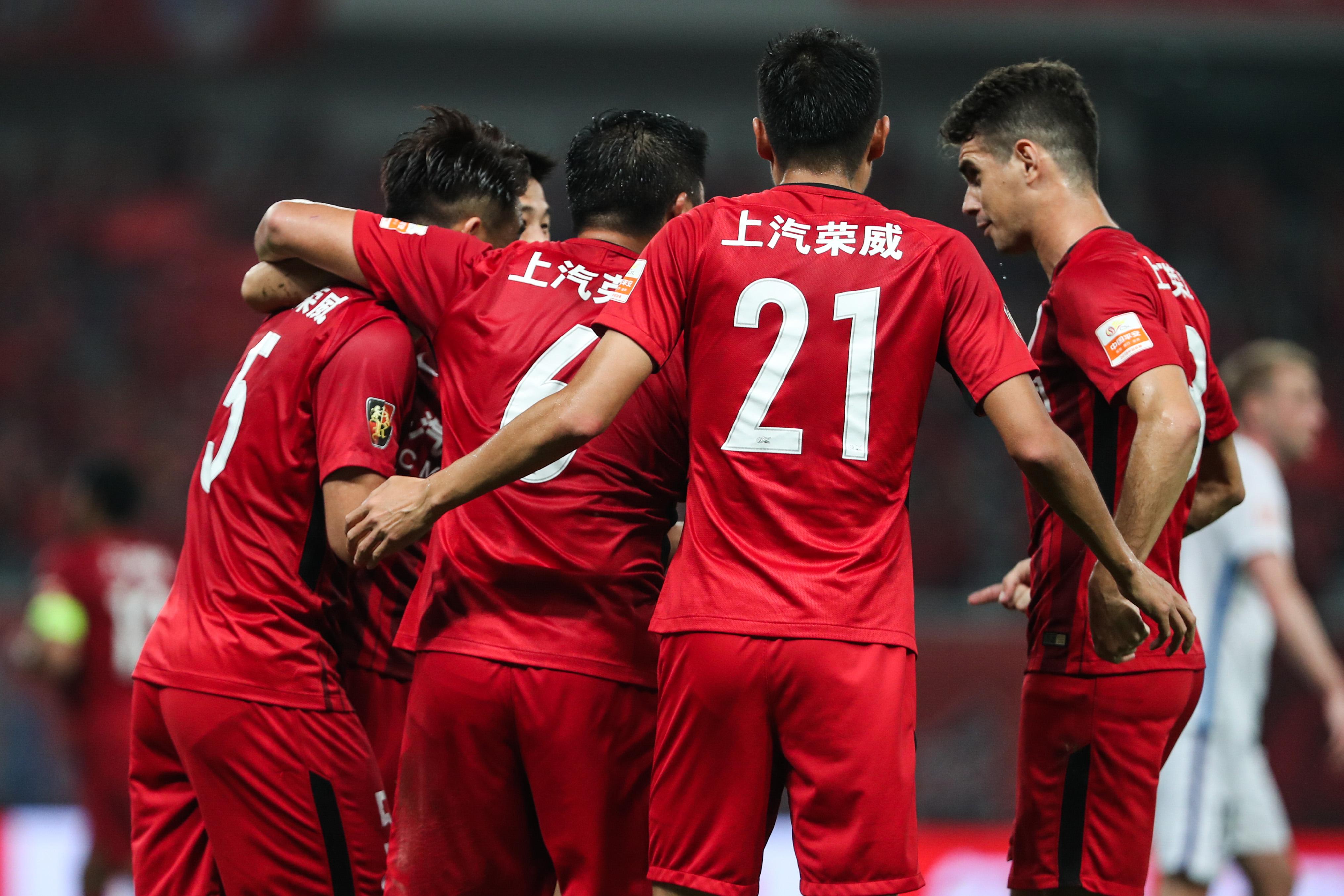 关于恒大挑战上港：强强对话引发狂热角逐的信息