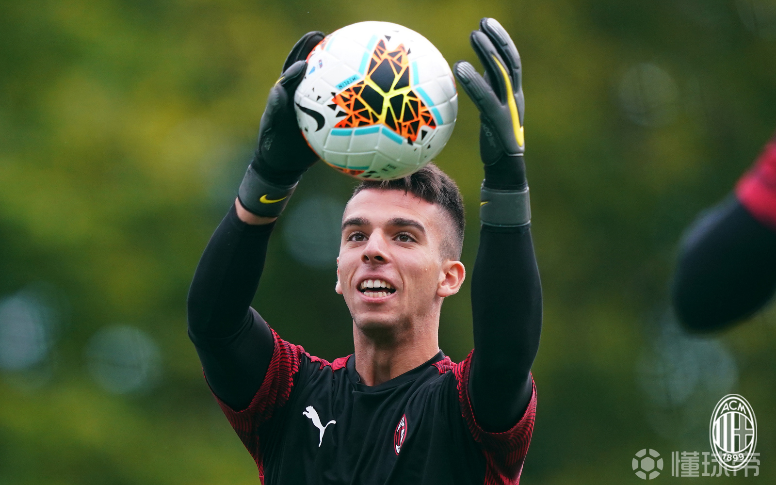 包含卢森堡队备赛积极备受关注，备战摩洛哥比赛备战全力备战的词条