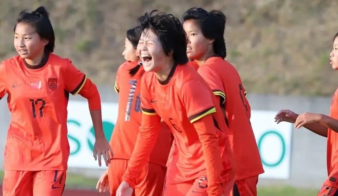 爱游戏亚洲官网-足球比赛的结果不容小觑,引发球迷热议不断的简单介绍