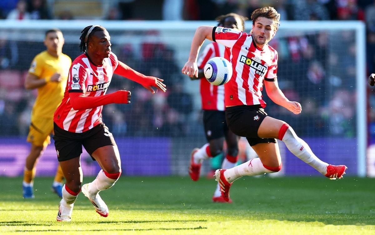 水晶宫大胜南安普顿，排名大幅上升的简单介绍