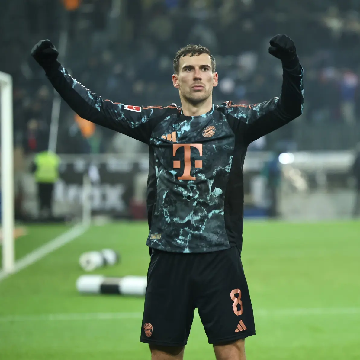 爱游戏网页版入口-门兴格拉德巴赫主场憾负，德甲争冠坎坷的简单介绍