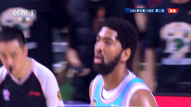 猛龙球员带伤上阵，仍然拼尽全力的简单介绍